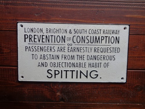 Heavy cast iron railway london - cast,